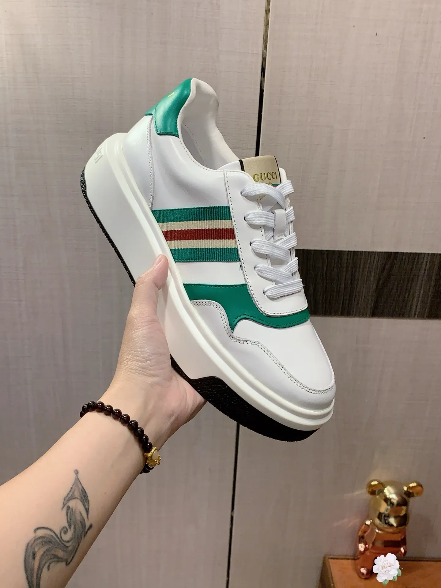 Men's men's shoes💰460💰💰🎩🎩[Lightning][Lightning] "Gucci*" The latest • popular casual shoes, top brand [seduce] luxury ~ purchasing agency, top ~ quality. [Strong] The upper is made of imported breathable cowhide with material ➕ breathable sheepskin feet (•) and fine workmanship. The original stylish and stylish soft rubber wear-resistant and non-slip outsole is light and comfortable on the feet. The real thing looks better when photographed in person. 0127: code: 38-44, 3️⃣ colors selected